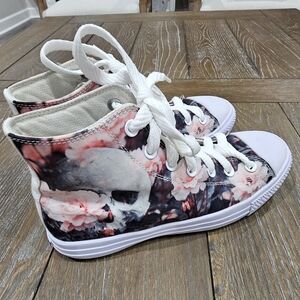 RAAD Shop CUTY PINK ROSES SKULL Sneakers, Women's size 7.5